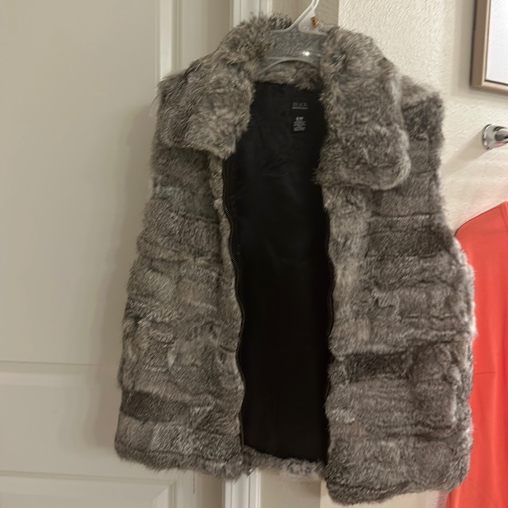 Fur vest